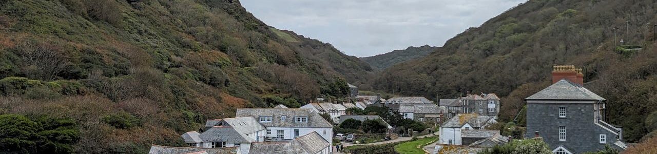 overlooking boscastle cornwall