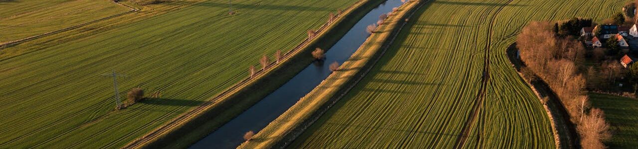wiltshire countryside fields